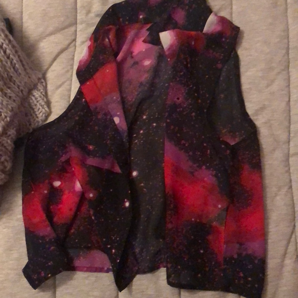 Iightly worn vest